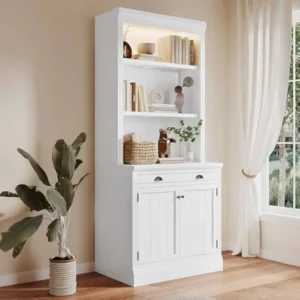 Bookshelves/cabinets